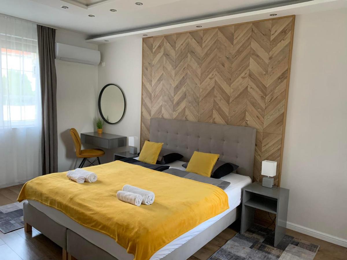 Helena Studio Apartman Siófok Eksteriør bilde