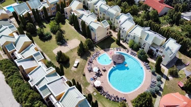 Helena Studio Apartman Siófok Eksteriør bilde